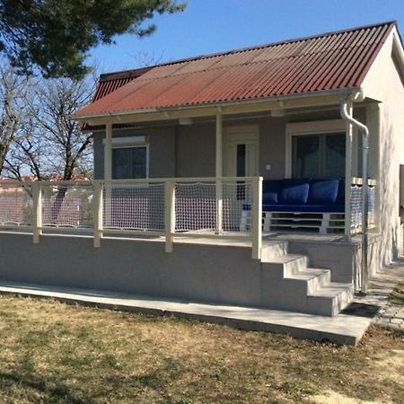 Szegfu Apartmanhaz Villa Balatonfůzfő Exterior foto
