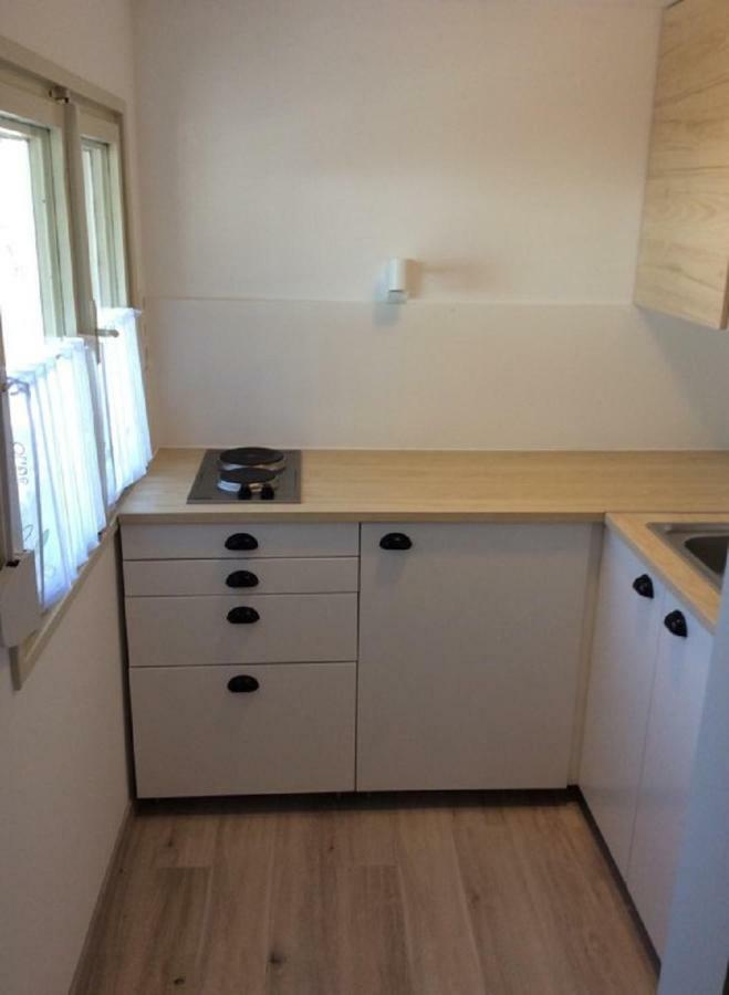 Szegfu Apartmanhaz Villa Balatonfůzfő Exterior foto