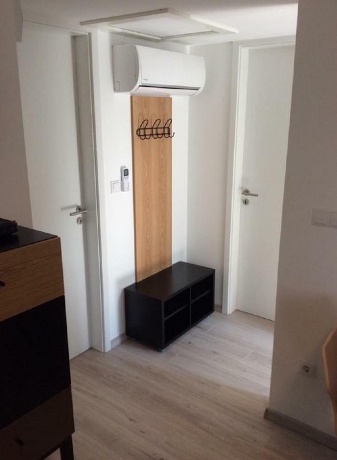 Szegfu Apartmanhaz Villa Balatonfůzfő Exterior foto